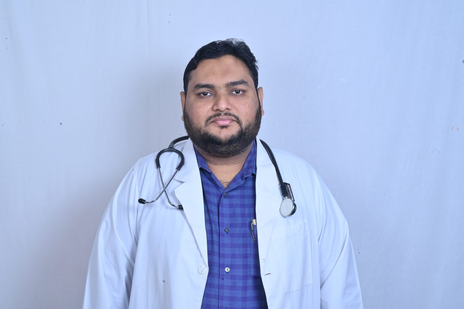 Dr Ayaz